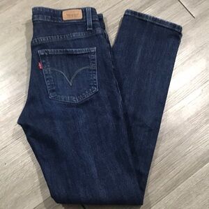 Levi’s DarkWash Mid-Rise Skinny Jeans size 4M